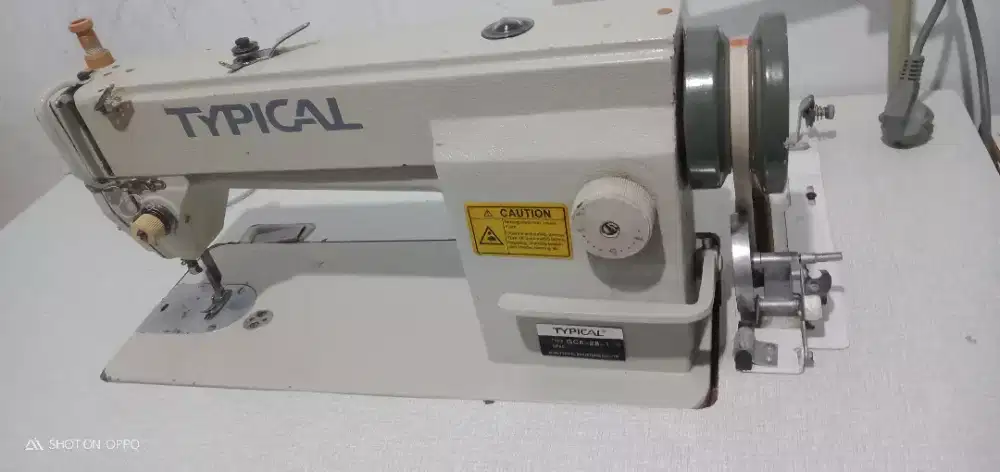 Di jual om mesin jait merek TYPICAL siap pakai masih mulus