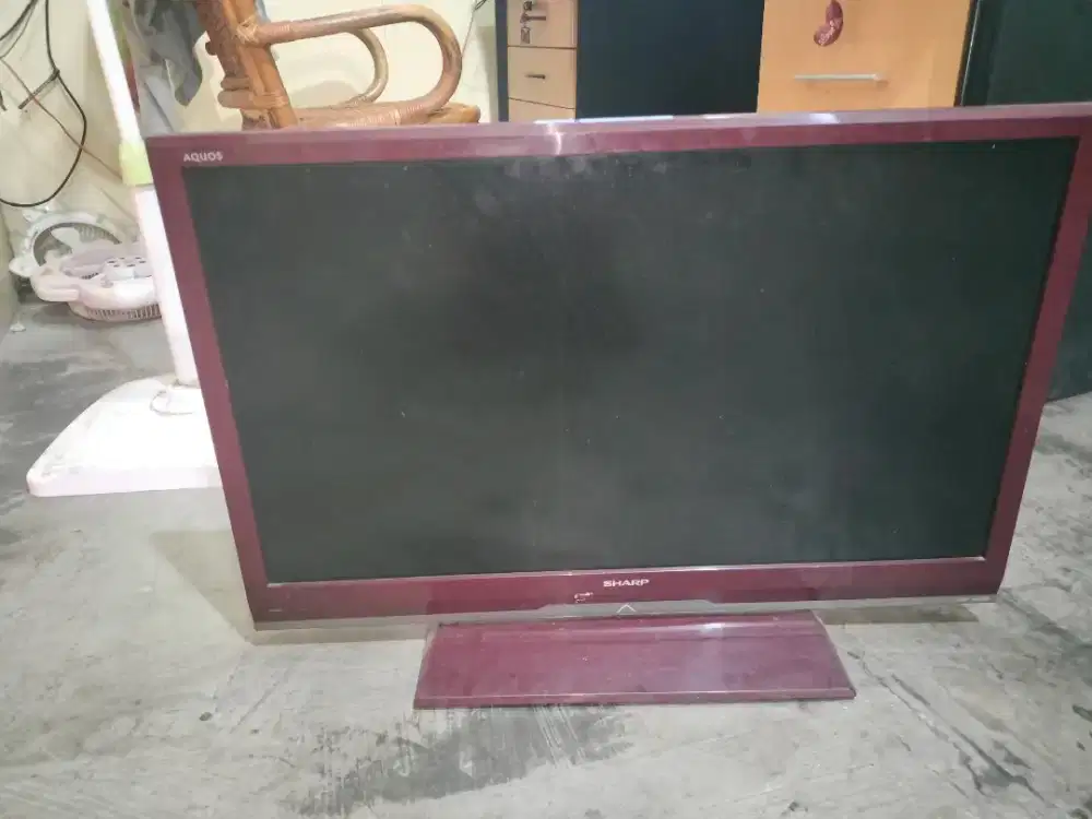 Tv led sharp AQUOS 32 inch.