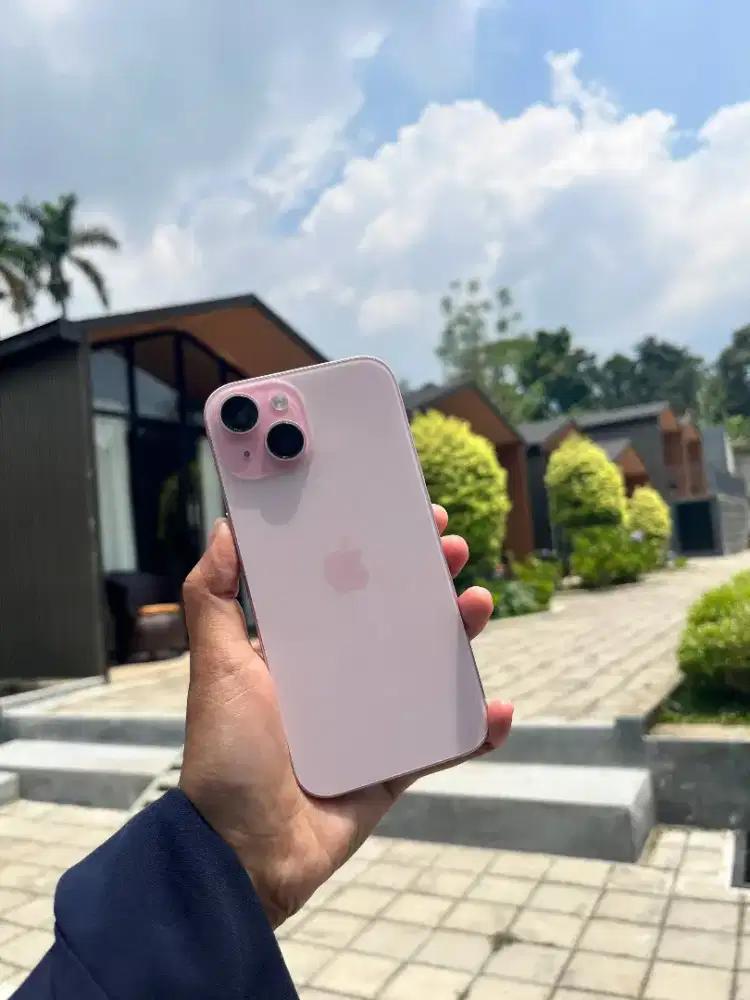 iPhone 15 inter Like New