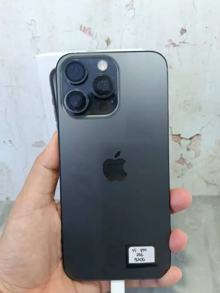IPHONE 15 PRO MAX 256GB SECOND INTER
