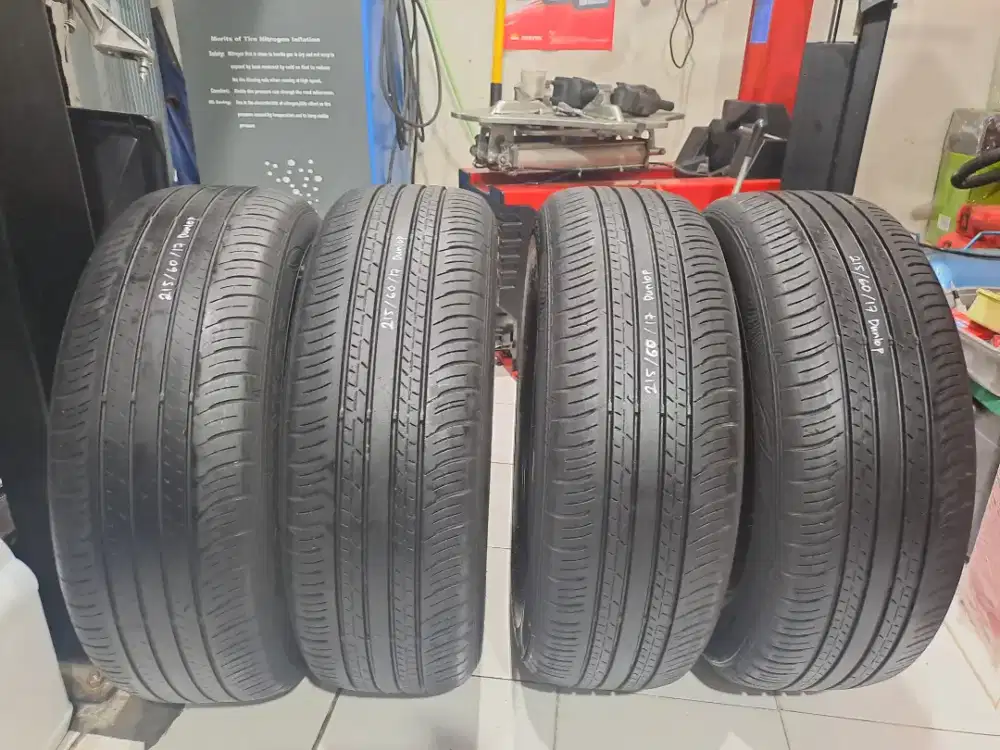Ban ukuran 215/60/17 Dunlop enasave harga tertera untuk 4pcs ban