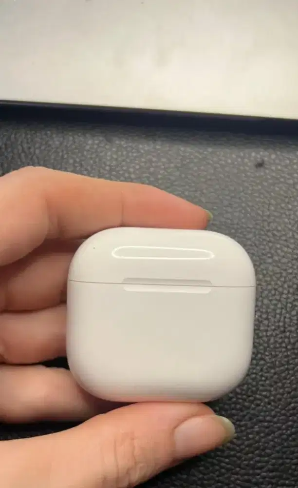 Apple airpods 4 anc