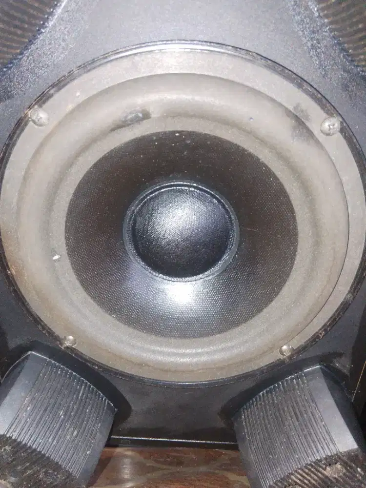 Subwoofer Roadmaster 8 in, full ori, box utuh, mulus, like new