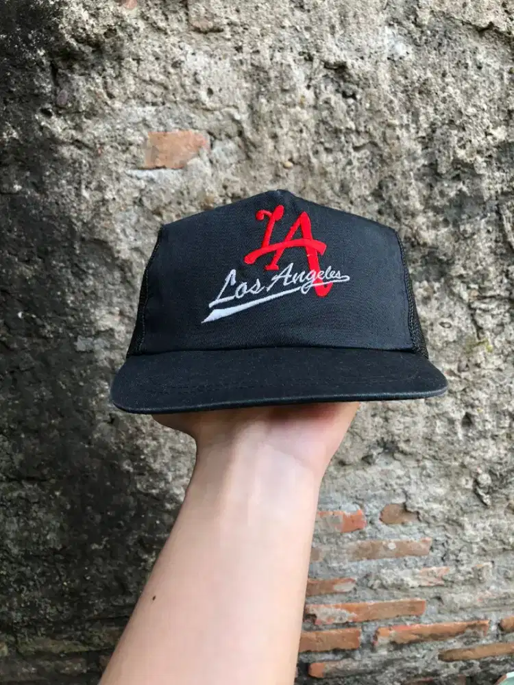 Topi Trucker Vintage LA Los Angeles