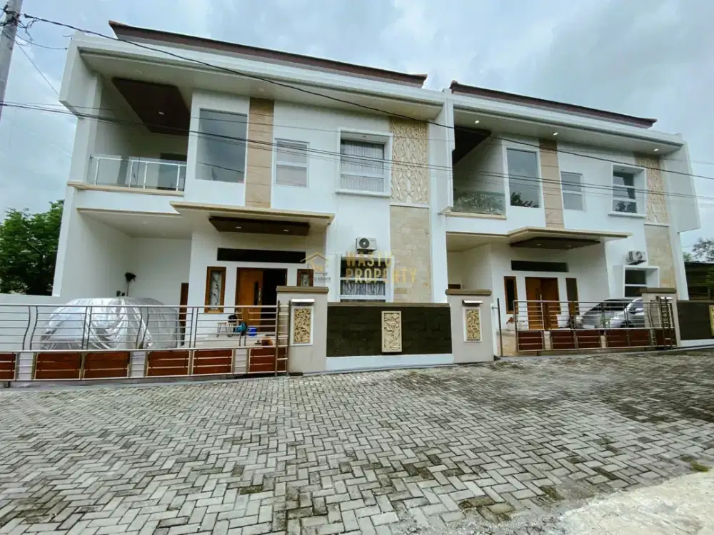 RUMAH 2 LANTAI MODERN DENGAN DESAIN MENARIK DEKAT KAMPUS UII
