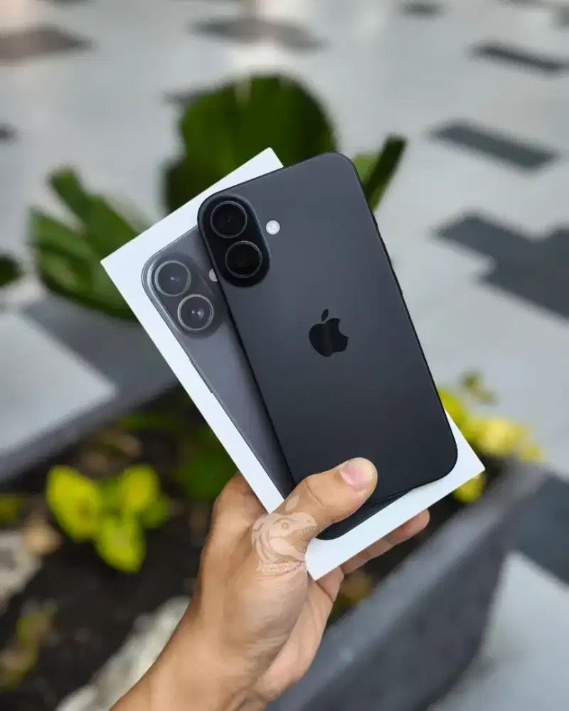 iPhone 16 256 Gb iBox