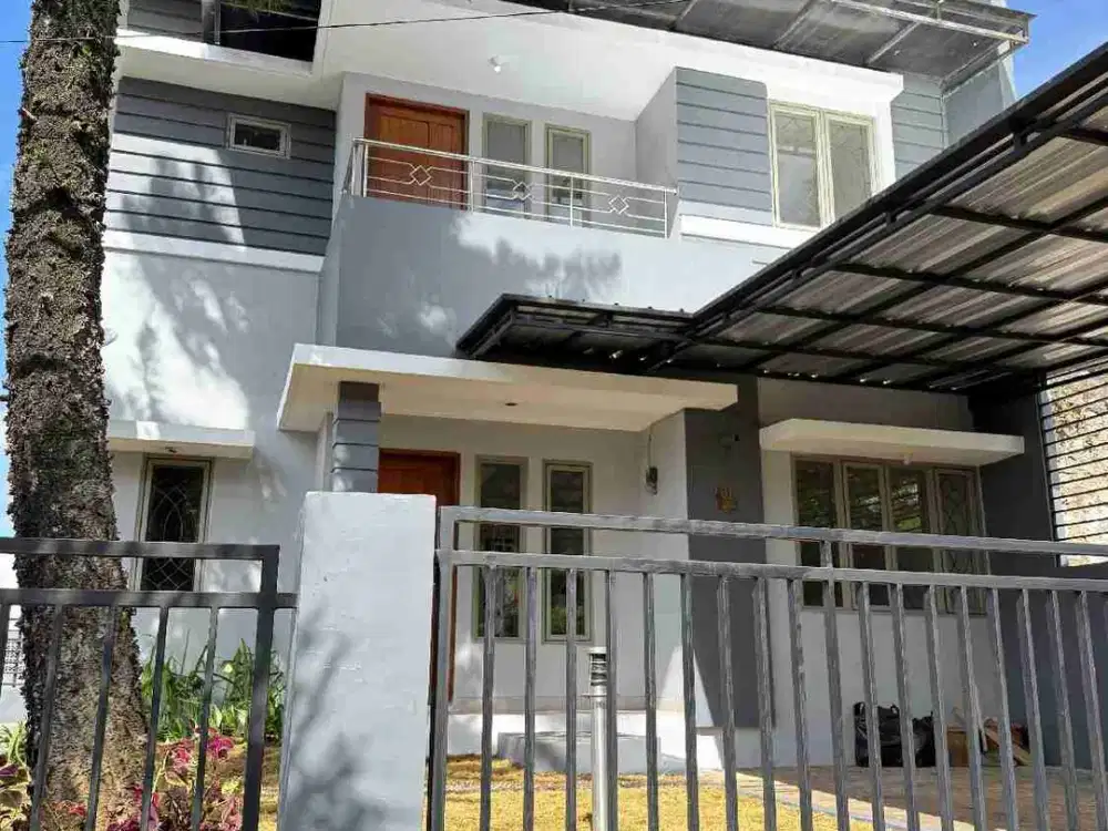 RUMAH HOOK MEWAH VIEW CAKEP DI UJUNG BERUNG BANDUNG TIMUR