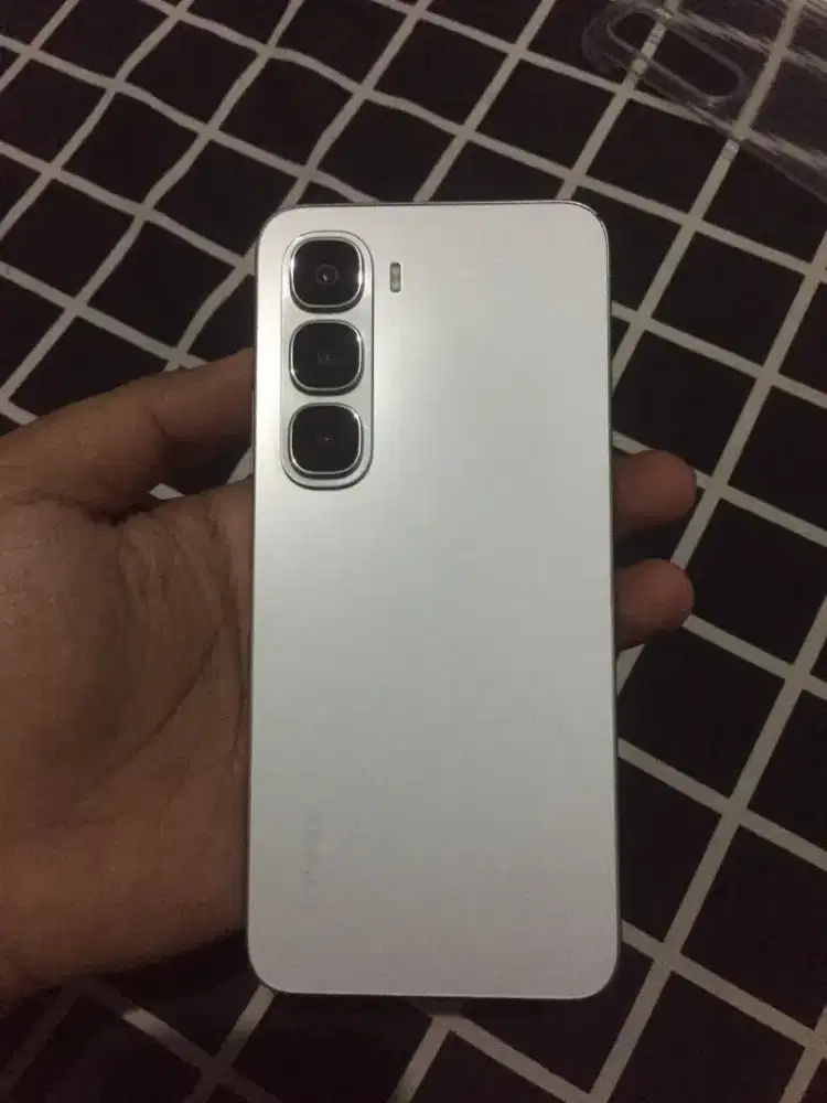 Infinix Hot 60i 8/256GB Second