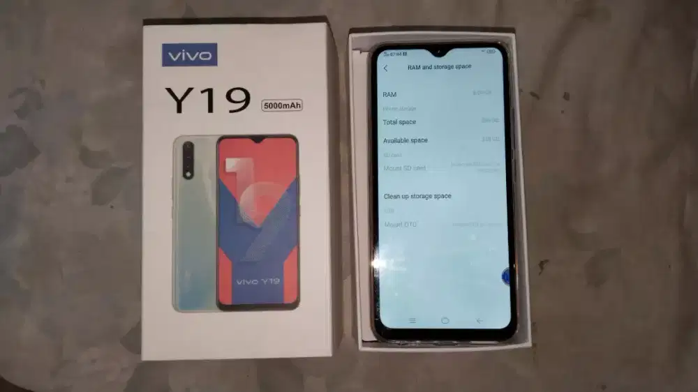 Vivo Y19 8/256GB