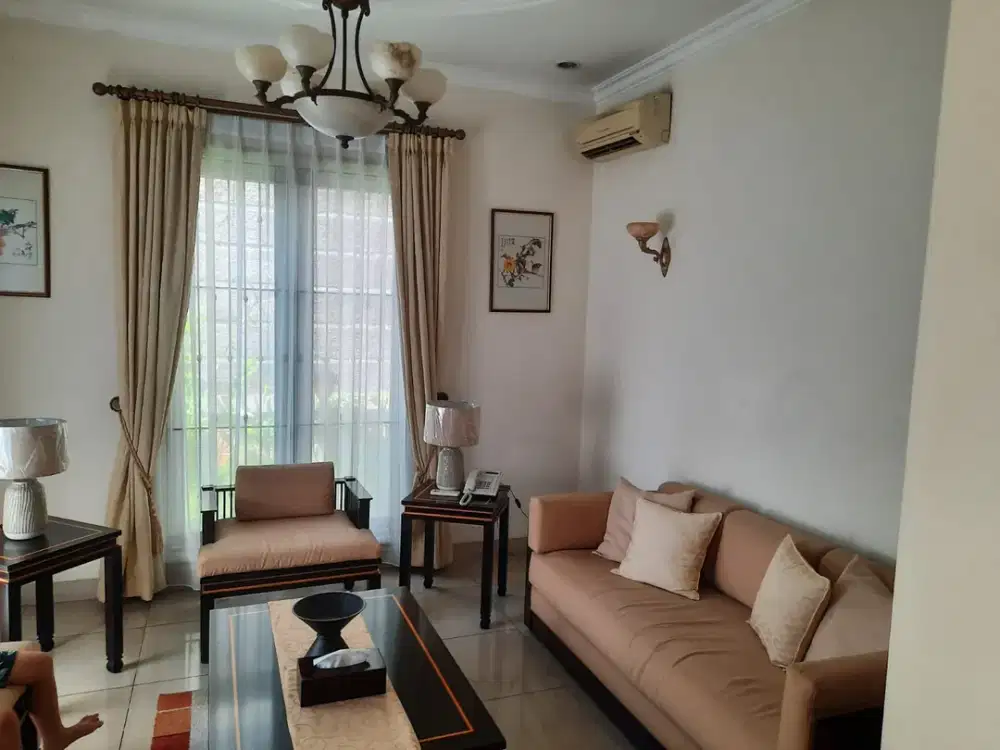 Rumah Mewah di Pondok Indah, Akses Mudah Cipete Kemang Jagakarsa