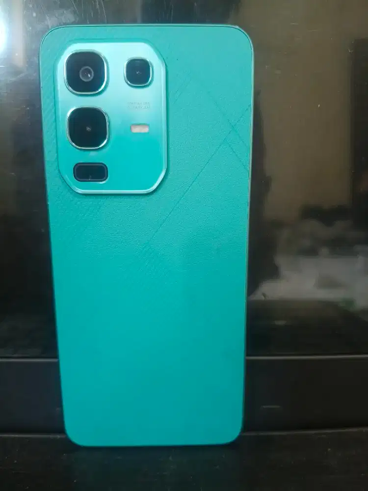 Infinix Note 50x 5G 8/256 + charger