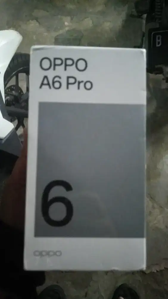 Oppo A6 Pro 8/128 merah muda