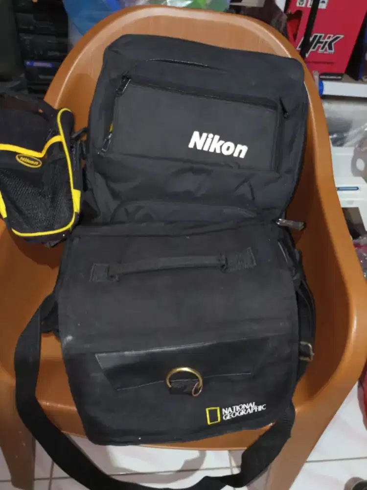 Tas kamera masih bagus dan baru
