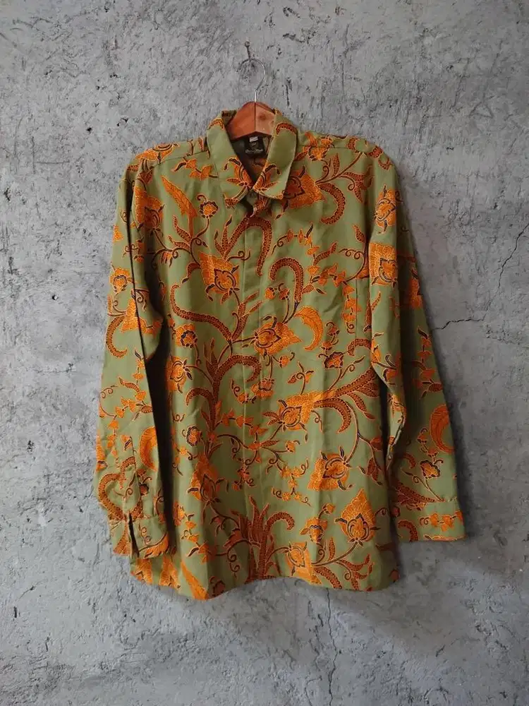 batik danar hadi M