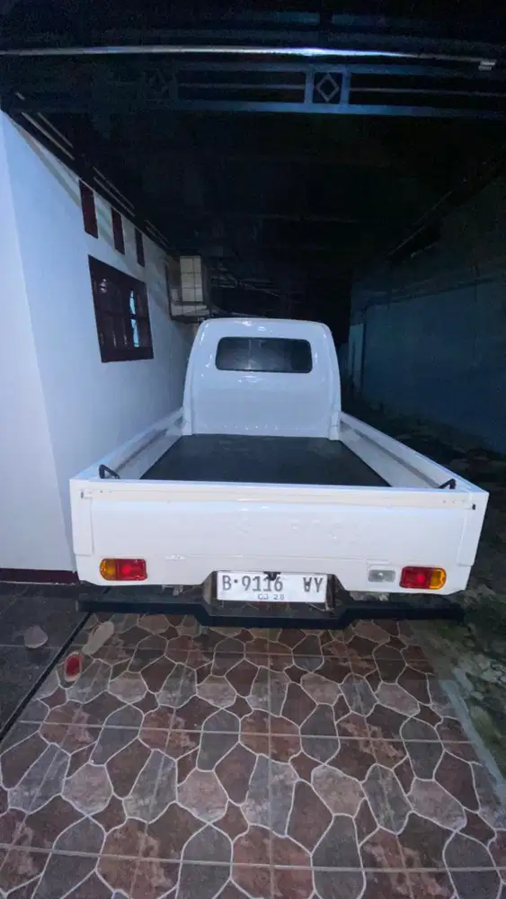 Mitsubishi Pick-Up 2003 Bensin