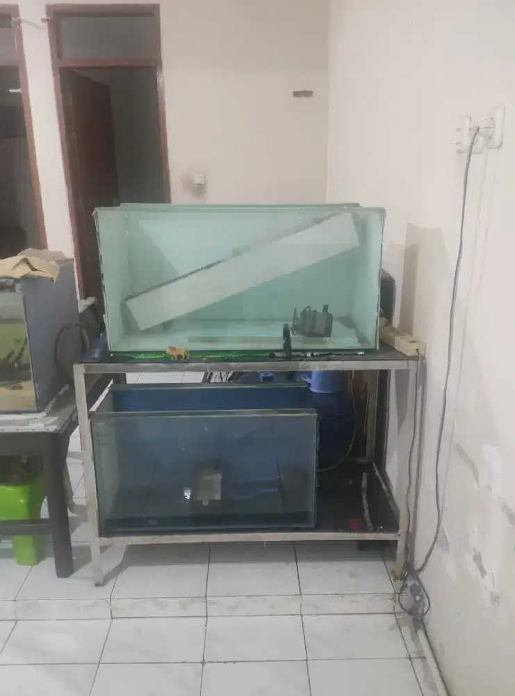 Jual aquarium cepat 700 semua nego