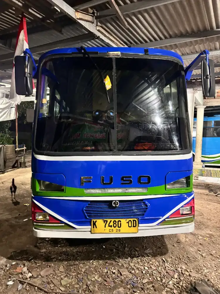 Mitsubishi mini bus 1995