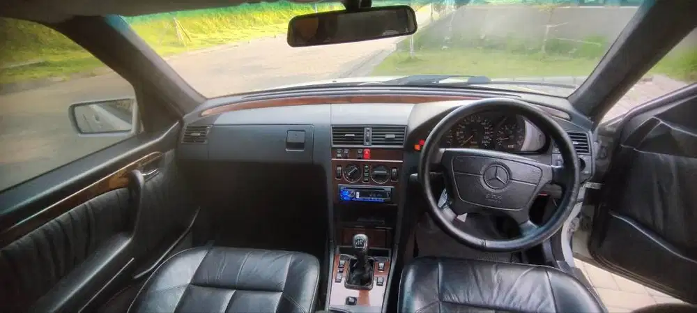 Jual Mercedes Benz c180 w202 tahun 1994