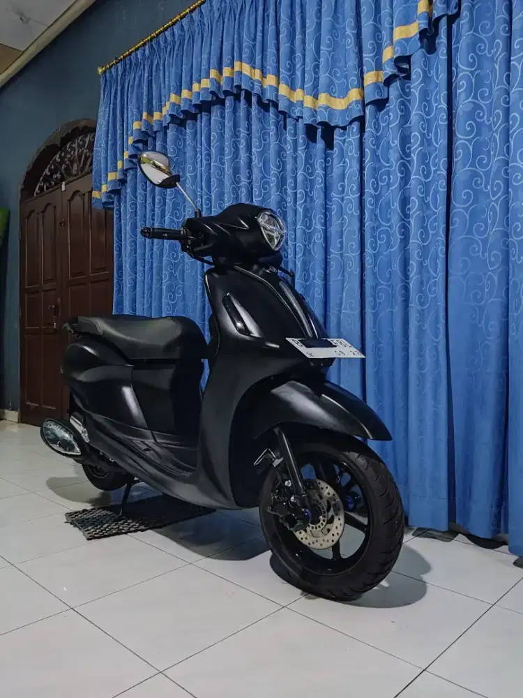 Plat B Yamaha Grand Filano KM 2 Ribuan