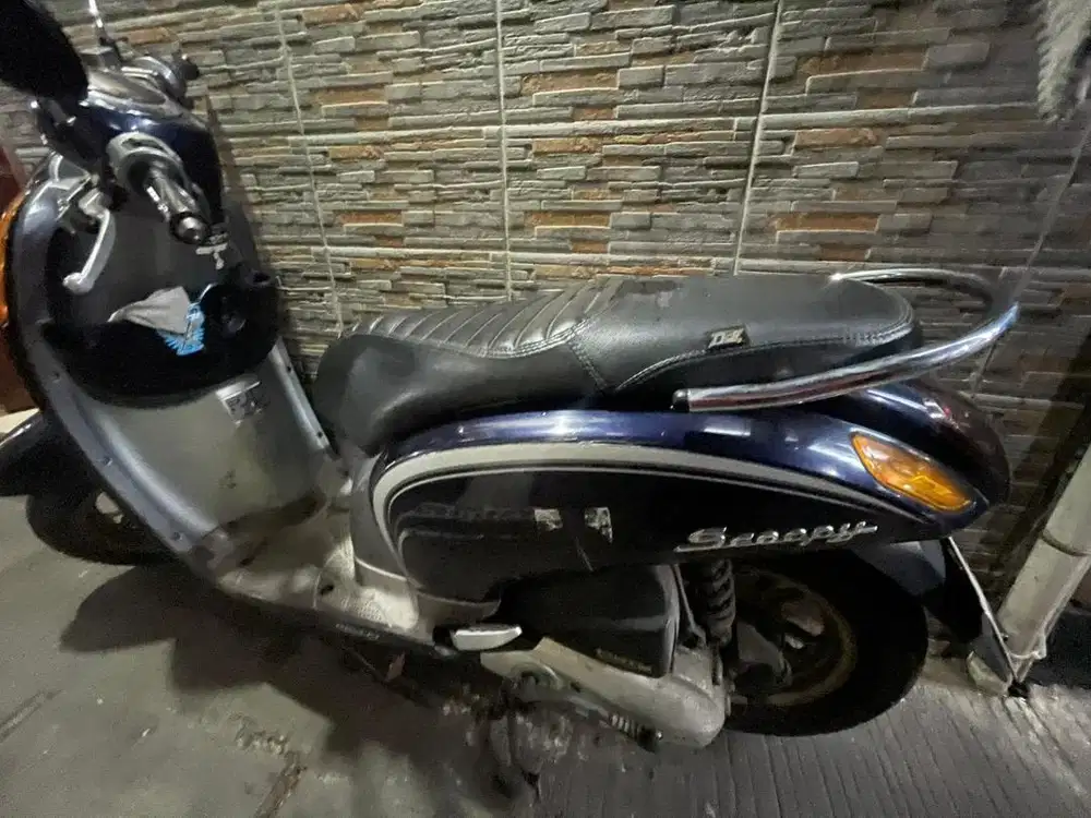 honda scoopy th 2017 biru