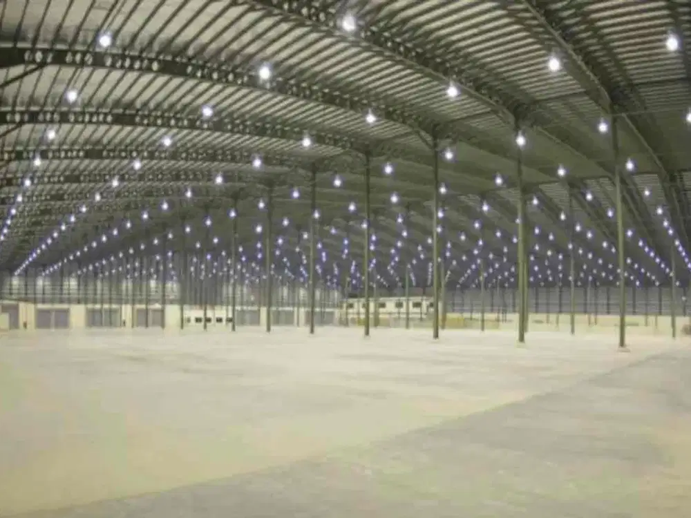 Disewakan pabrik luas 1 hektar / 10.000 m2 ada ruang cold storage / cold room 715 m2 dalam kawasan industri delta silicon Cikarang