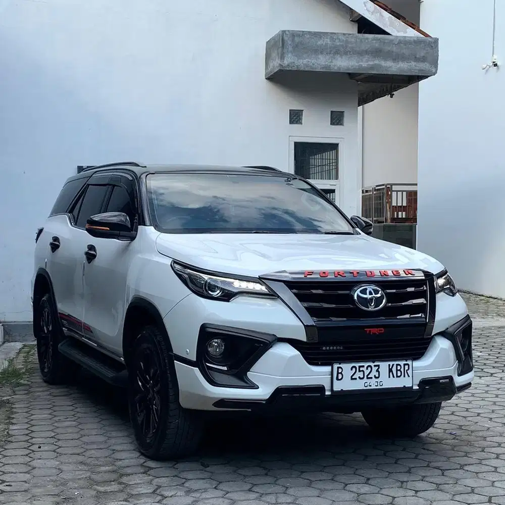 Fortuner vrz trd 2020