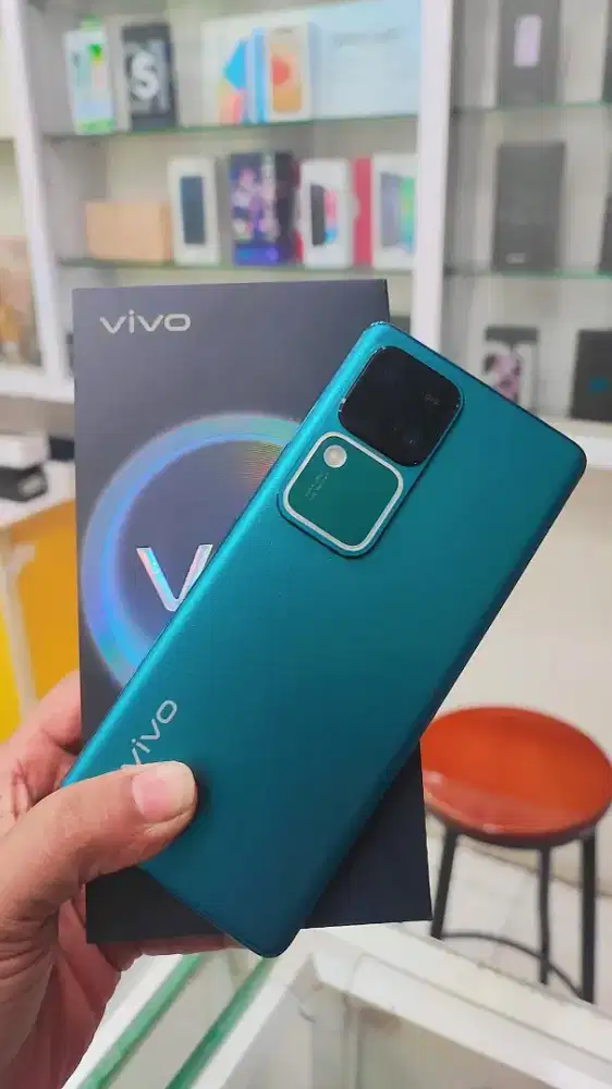 Vivo V30 Ram 8/256GB Fullset mulus