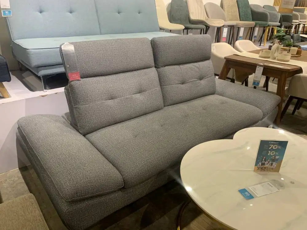 Heim Studio ISHIKI Sofa 3 Dudukan Kain - Abu-abu Tua