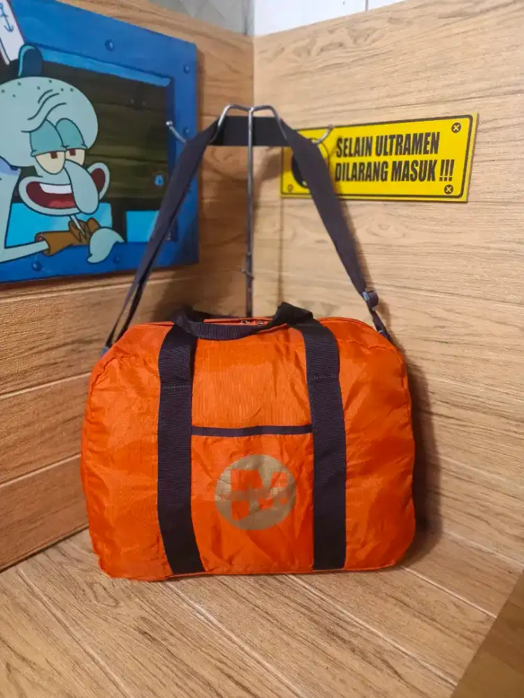 Tas dufflebag olahraga travel bag Merrell second original