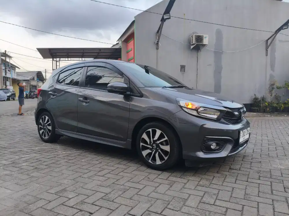 Honda Brio RS CVT Matik 2021 iisiistimewa