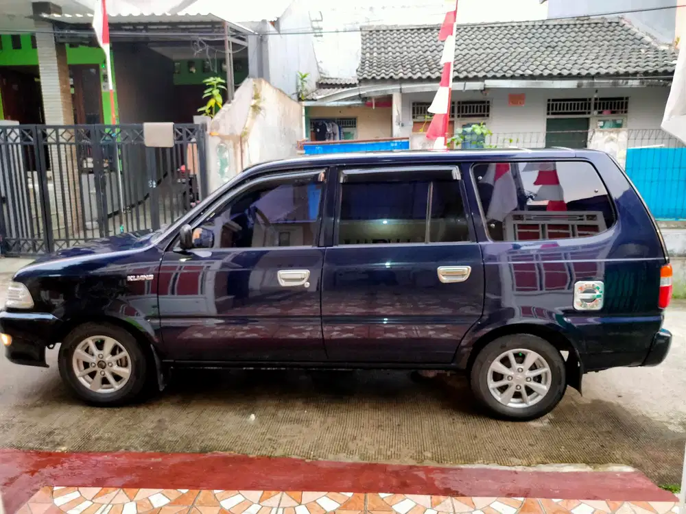 Toyota Kijang 2003 Bensin