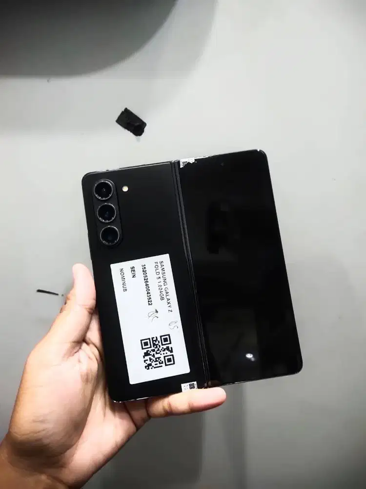 SAMSUNG Z FOLD 5 12/1 TB SEIN FULLSET NORMAL