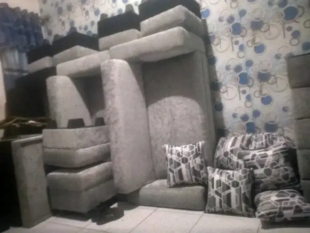 sofa minimalis untuk tipe 36
