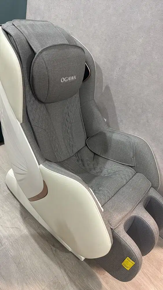 Kursi pijat OGAWA