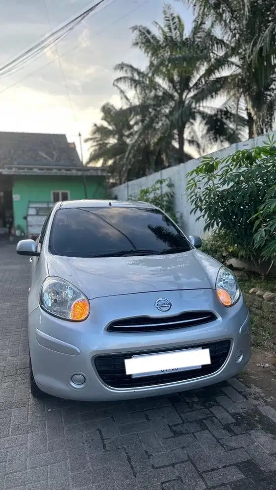 nissan march 2011 original
