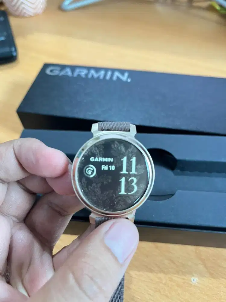 Garmin lily 2 classic cream gold with coffee