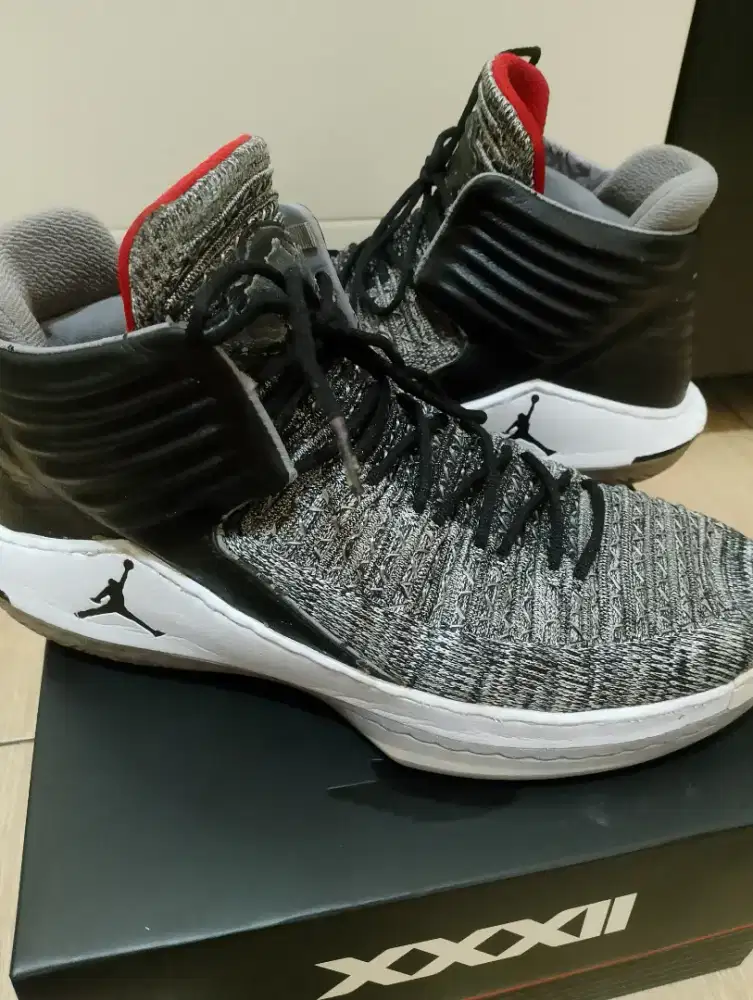 AIR JORDAN AUTHENTIC GUARANTEE