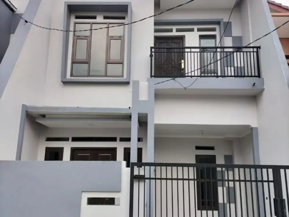 Rumah Baru Siap Huni lokasi strategis dekat stasiun summarecon Bekasi