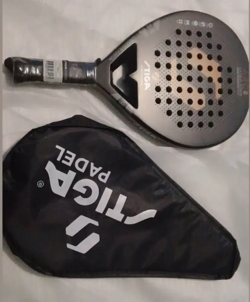 TIGA PADEL RACKET