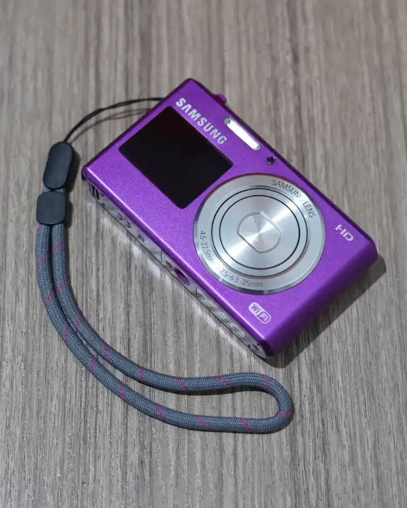 Samsung DV150F (Purple)
