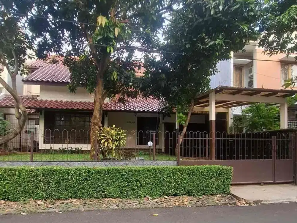 Rumah Jln Cendrawasih , Garuda Bintaro Jaya Sektor 1, Jakarta Selatan