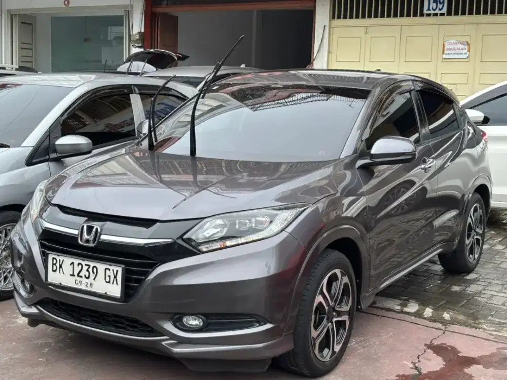 (KM 28rb) HRV RS Prestige cvt tahun 2018