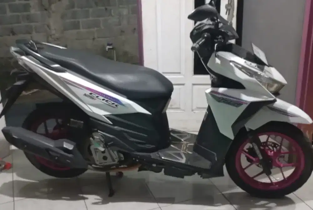 Honda Vario 125  Fit Lengkap