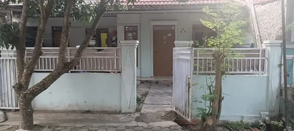 Jual Rumah  LT/LB 120/80 m2