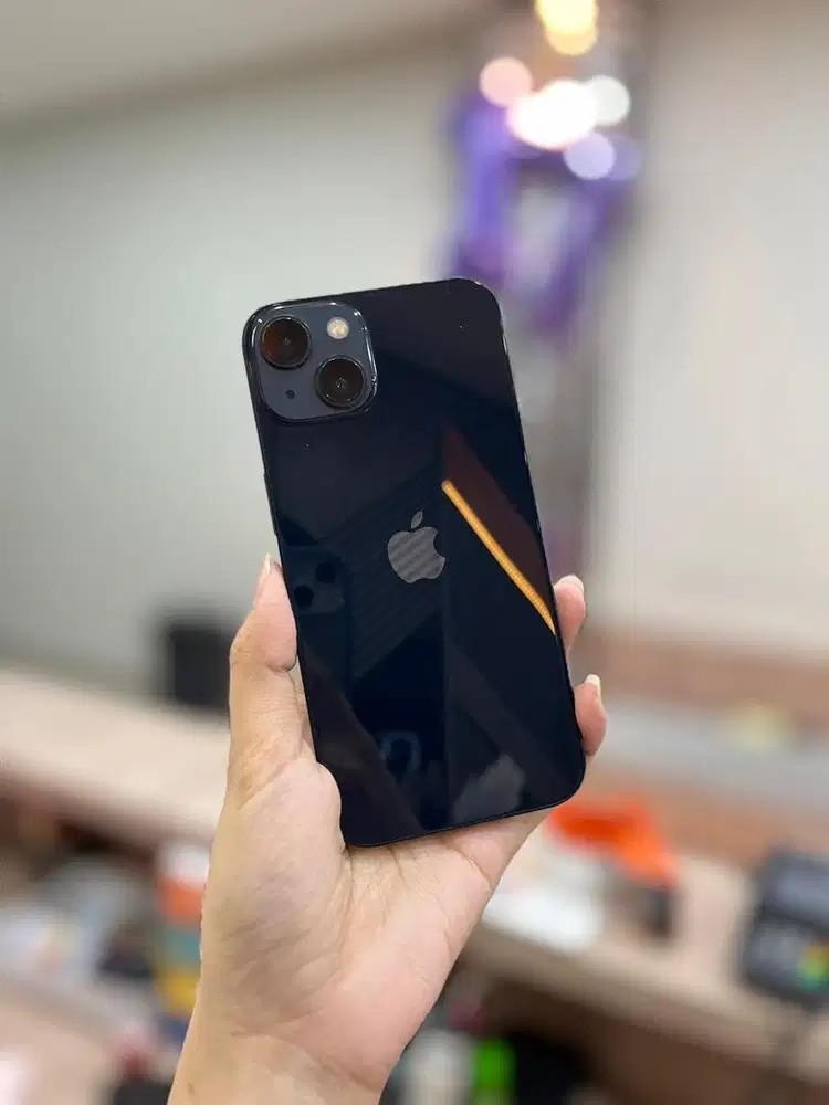 IPHONE 13 128 MIDNIGHT SECOND RESMI