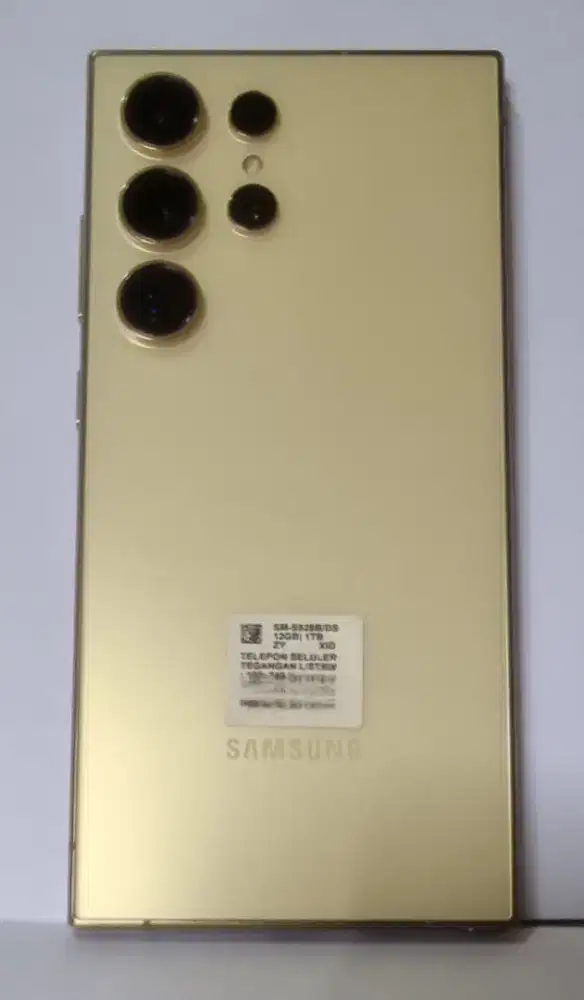 Samsung S24 Ultra 12/1 tera fullset SEIN