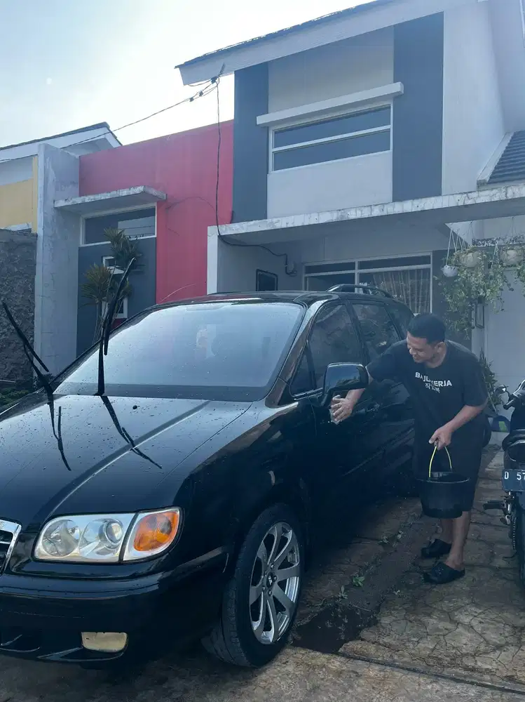 Hyundai Trajet matic mulus Pajak isi vr18 timing belt sensor2 baru