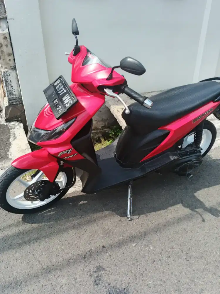 Dijual Honda Beat Carbu 2009