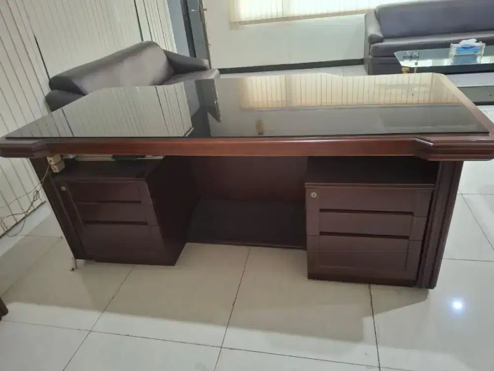 Meja Kantor Meja Direksi