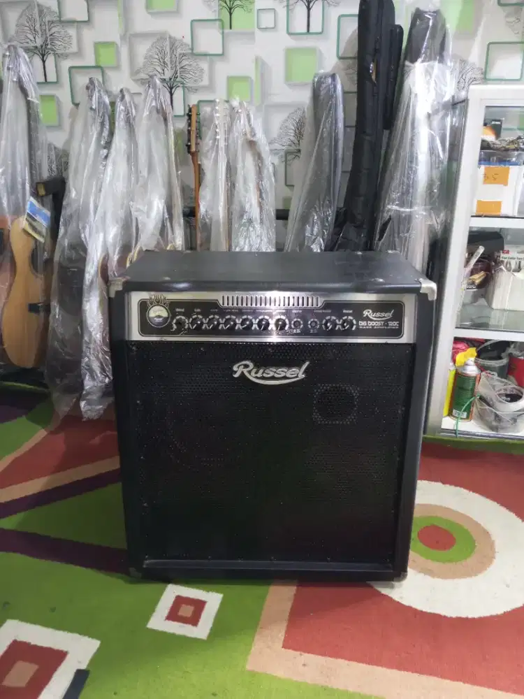 Ampli bass Russel big boost 120c